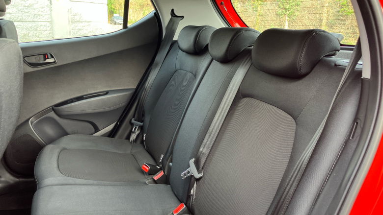 Hyundai i10 1.0 SE 5dr Petrol Hatchback